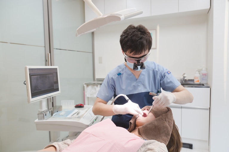 一般歯科治療も受けられる歯科医院